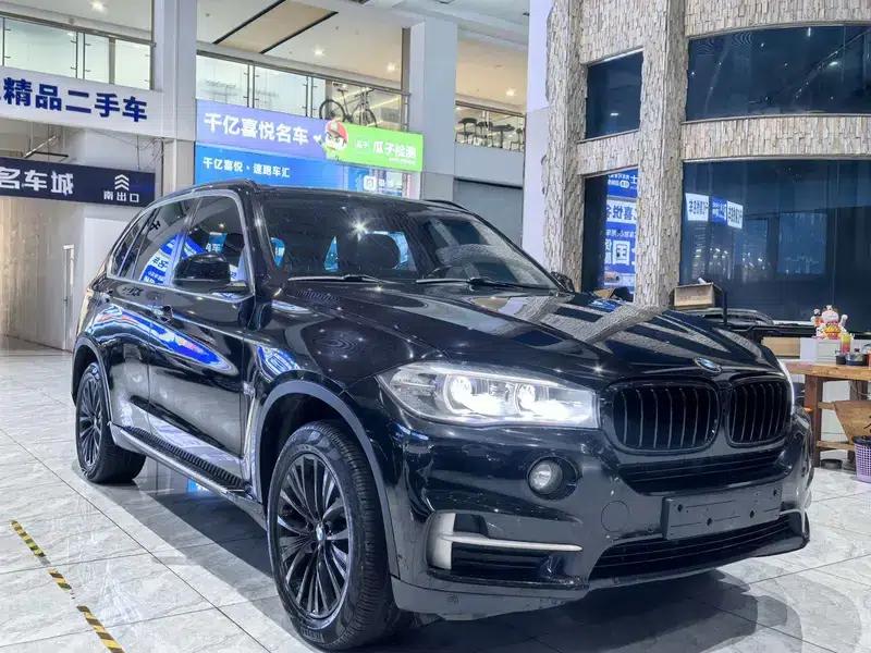 BMW X5 (Imported) 2015 xDrive35i China Limited Edition — миниатюра 3