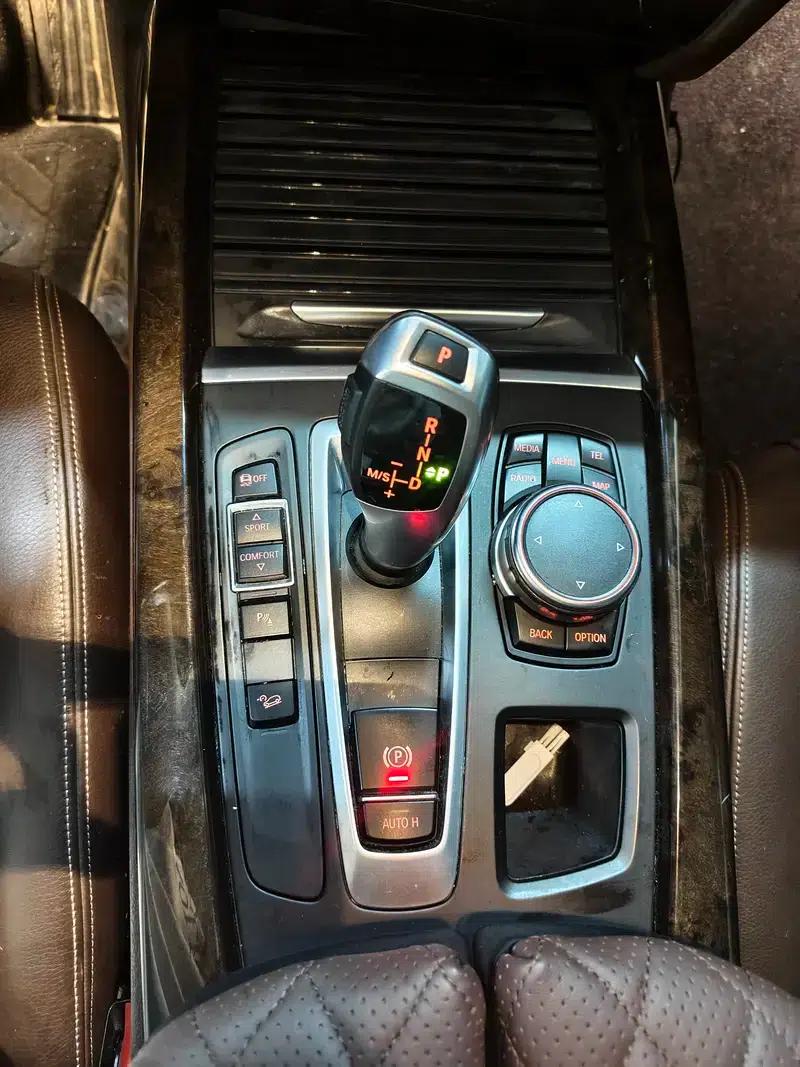 BMW X5 (Imported) 2014 xDrive35i Leading Edition — миниатюра 9