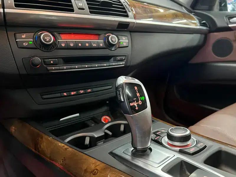 BMW X5 (Imported) 2011 xDrive35i Leading Edition — миниатюра 17