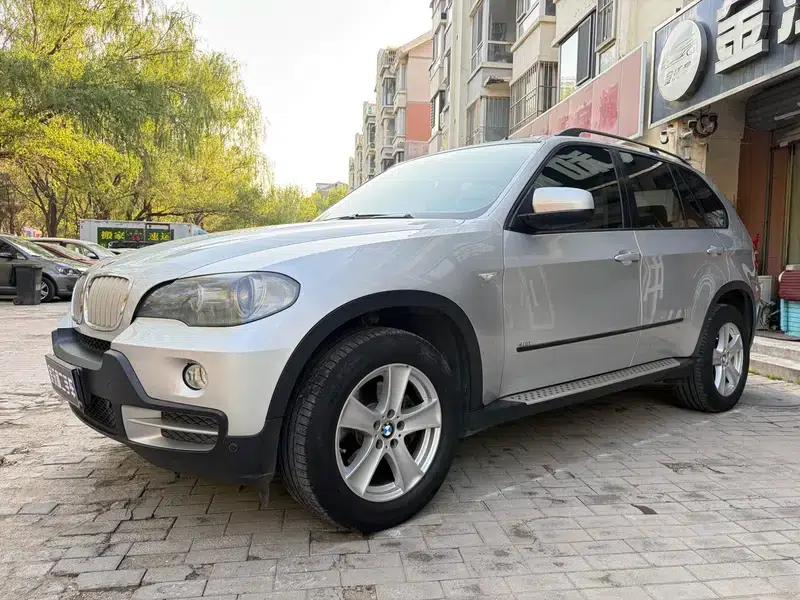 BMW X5 (Imported) 2008 xDrive30i Luxury — миниатюра 1