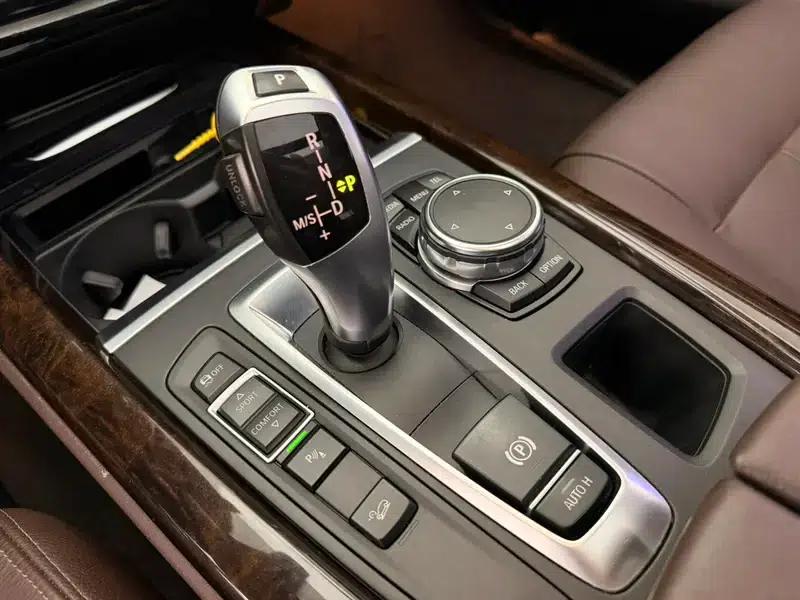 BMW X5 (Imported) 2015 xDrive35i China Limited Edition — миниатюра 13