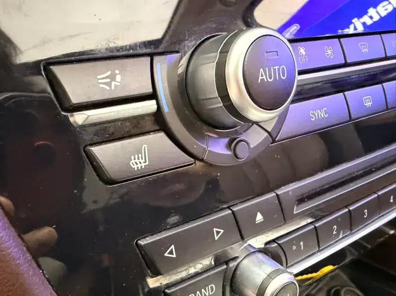 BMW X5 (Imported) 2015 xDrive35i China Limited Edition — миниатюра 8