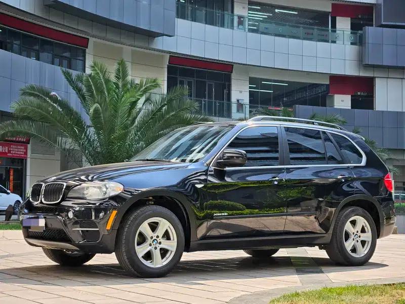 BMW X5 (Imported) 2012 Model 3.0T Parallel Import — миниатюра 1