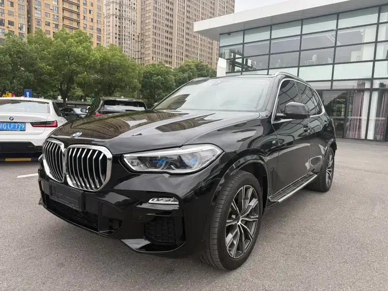 BMW X5 (Imported) 2021 xDrive40i M Sport Package — миниатюра 1