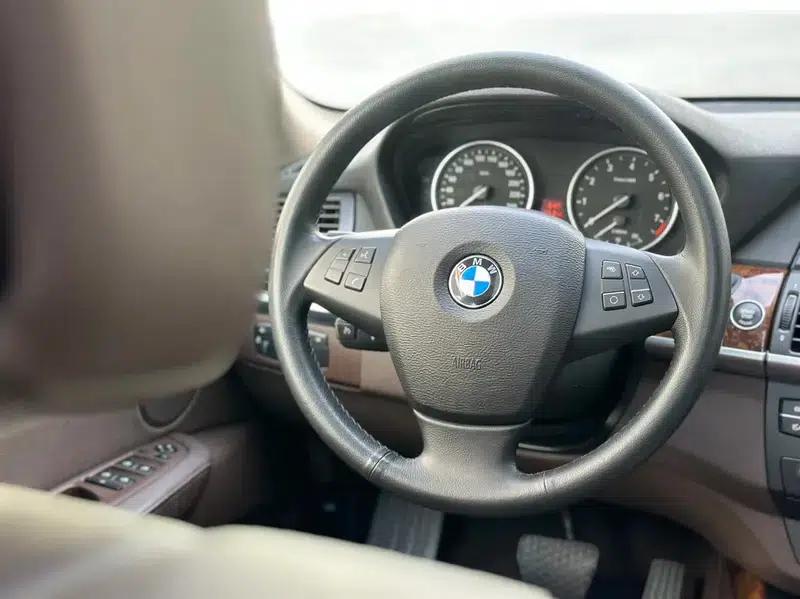 BMW X5 (Imported) 2011 xDrive35i Leading Edition — миниатюра 23