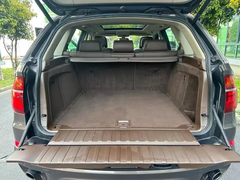BMW X5 (Imported) 2011 xDrive35i Leading Edition — миниатюра 29