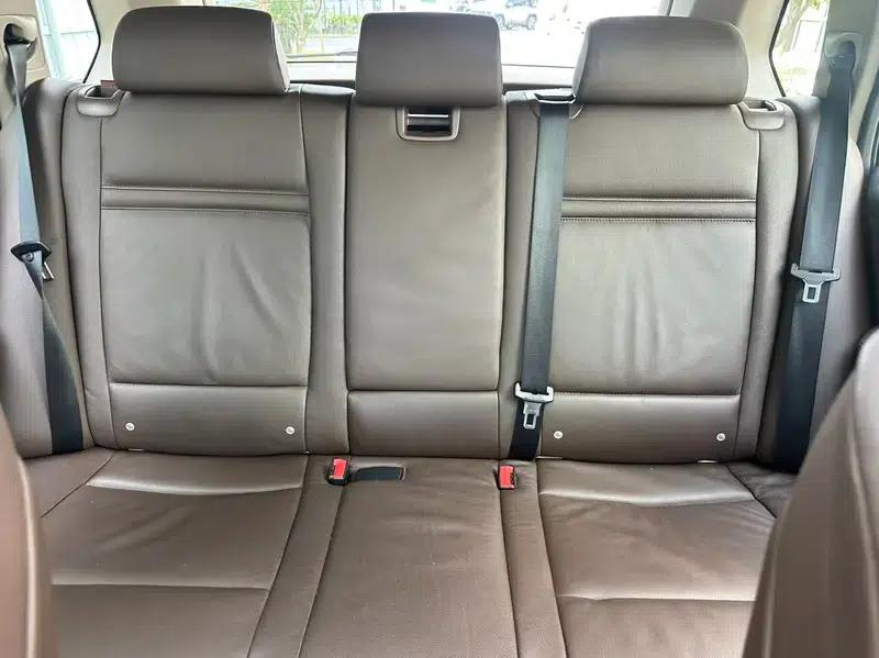 BMW X5 (Imported) 2011 xDrive35i Leading Edition — миниатюра 30