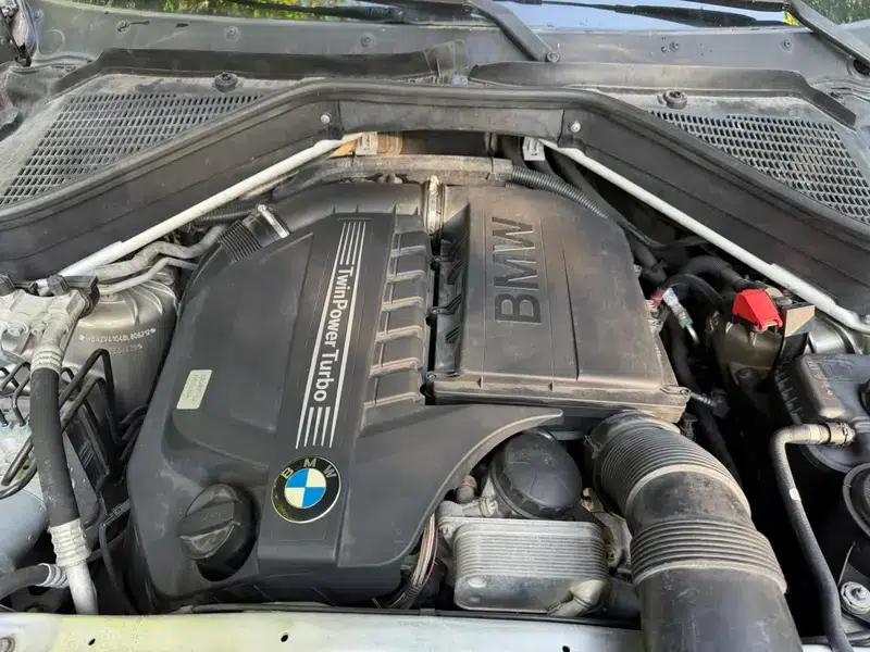 BMW X5 (Imported) 2011 xDrive35i Leading Edition — миниатюра 7