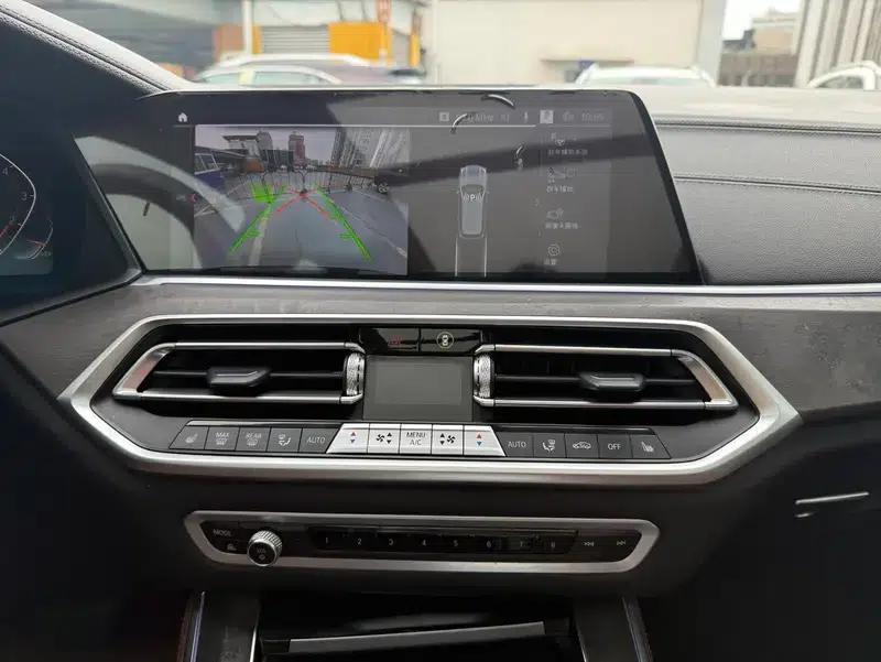 BMW X5 (Imported) 2021 xDrive30i X Design Package — миниатюра 8