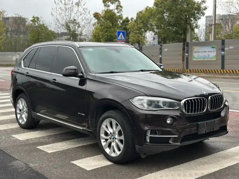 BMW X5 (Imported) 2018 xDrive28i — миниатюра 3