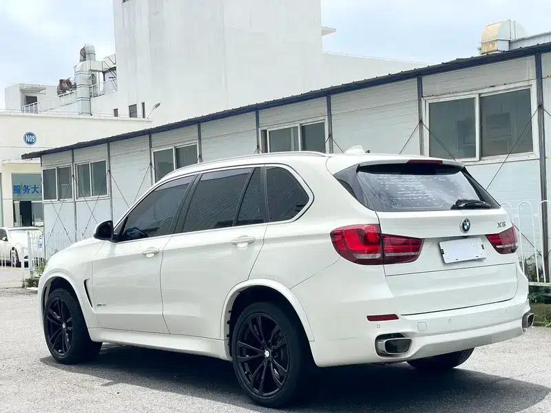 BMW X5 (Imported) 2018 Model 3.0T Automatic AWD 5-Seater Parallel Import — миниатюра 4