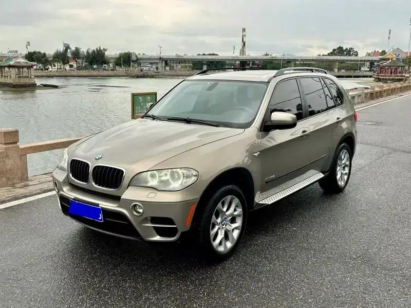 BMW X5 (Imported) 2011 xDrive35i Leading Edition — миниатюра 1