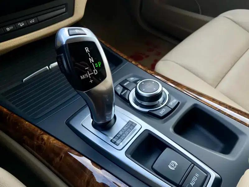 BMW X5 (Imported) 2011 xDrive35i Leading Edition — миниатюра 19