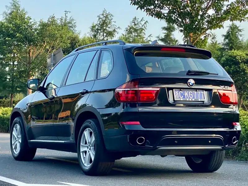 BMW X5 (Imported) 2011 xDrive35i Leading Edition — миниатюра 4