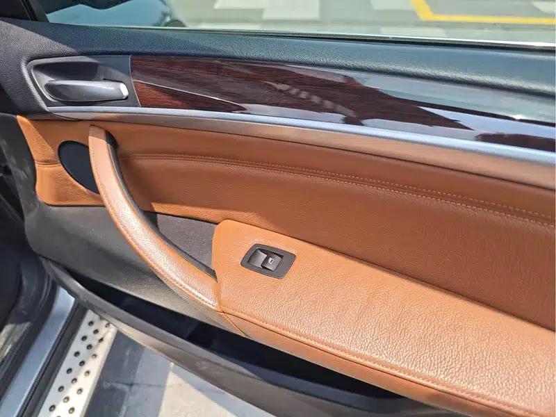 BMW X5 (Imported) 2008 xDrive48i Luxury — миниатюра 10