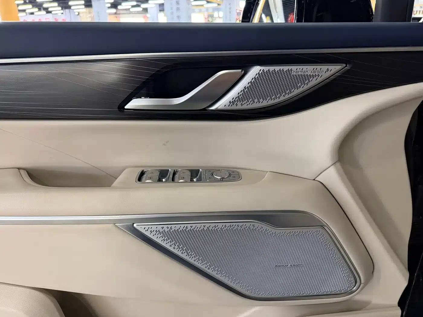 Weipai Gaoshan 2023 Four-Wheel Drive Flagship Edition — миниатюра 21