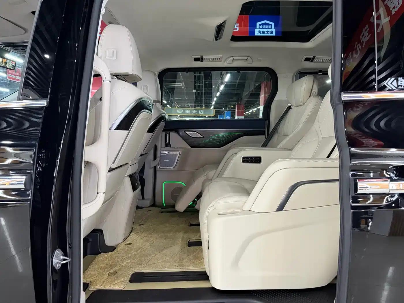 Weipai Gaoshan 2023 Four-Wheel Drive Flagship Edition — миниатюра 9