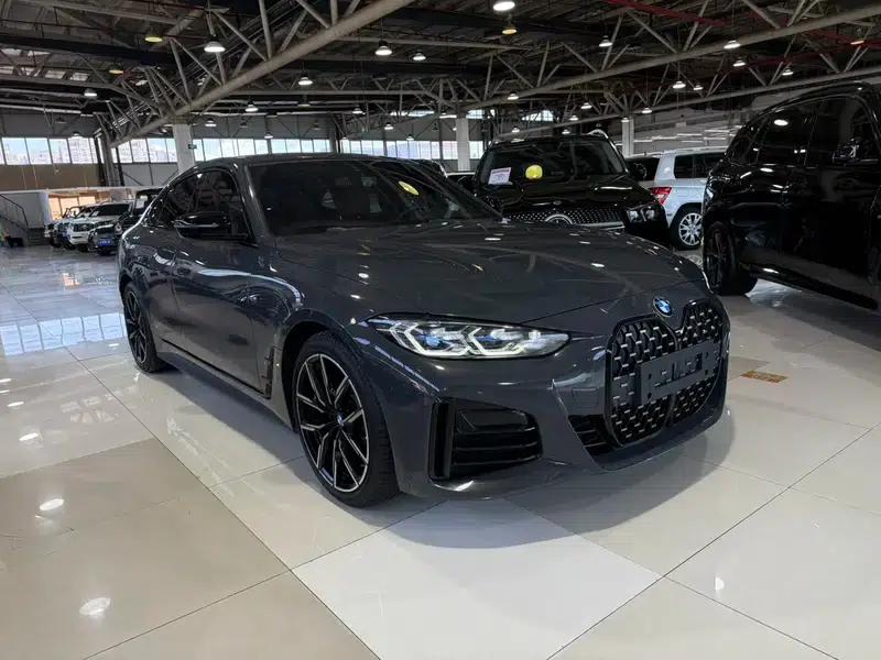 2022 BMW 4 Series 425i Gran Coupe M Sport Package — миниатюра 3