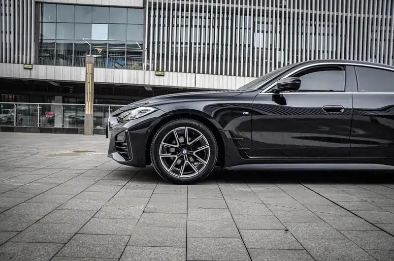 2022 BMW 4 Series 425i Gran Coupe M Sport Package — миниатюра 15