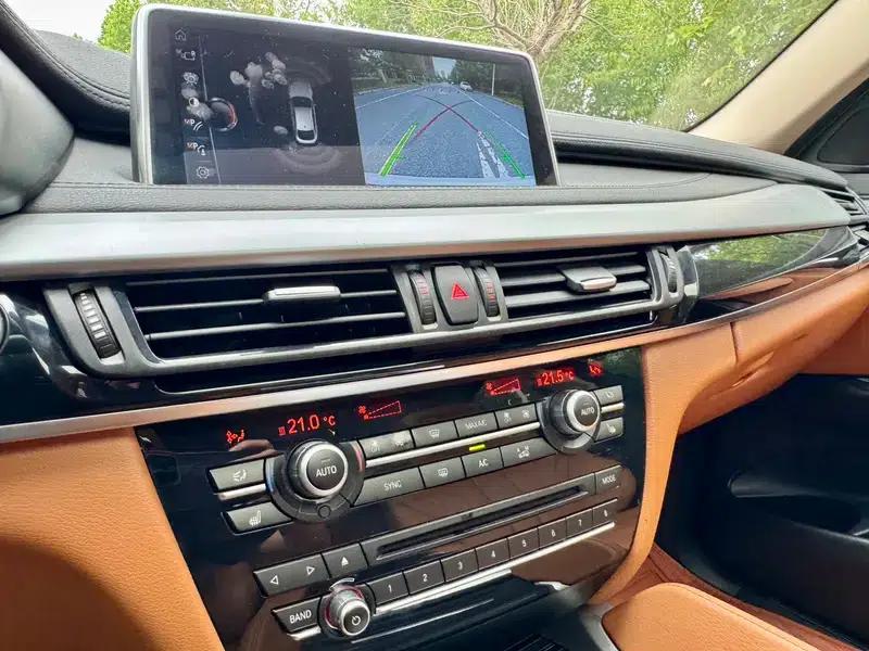 BMW X6 2018 xDrive35i Leading Edition — миниатюра 8