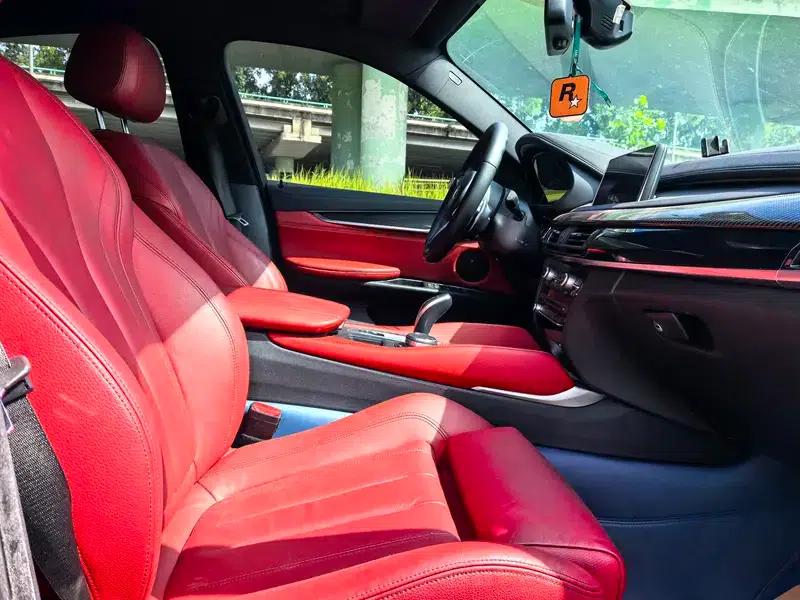 BMW X6 2018 xDrive35i Leading Edition — миниатюра 18