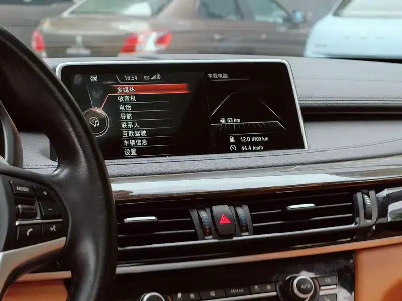 BMW X6 2015 xDrive35i Luxury — миниатюра 8