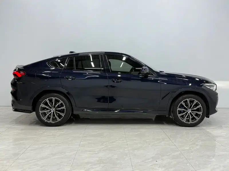 2022 BMW X6 xDrive30i M Sport Package — миниатюра 8