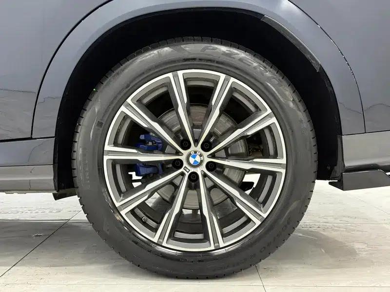 2022 BMW X6 xDrive30i M Sport Package — миниатюра 9