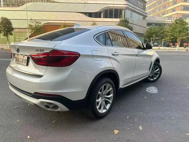 BMW X6 2017 xDrive28i — миниатюра 6