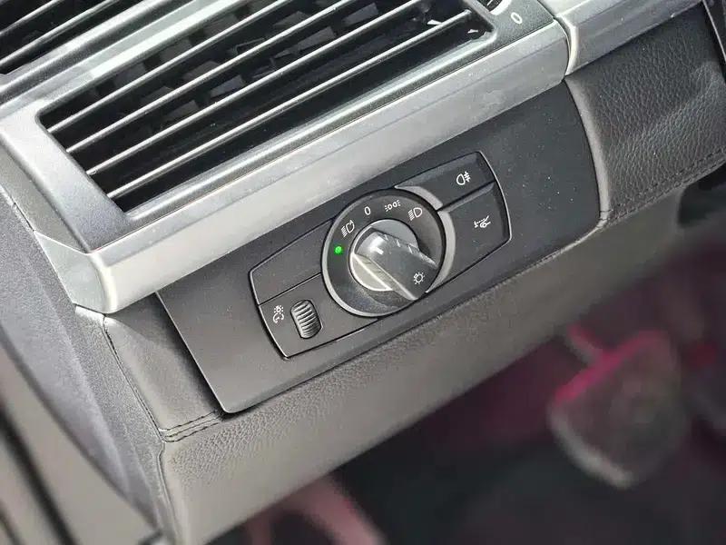 2010 BMW X6 M — миниатюра 16