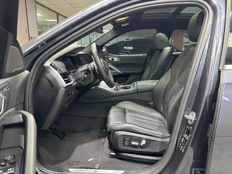 2021 BMW X6 xDrive30i M Sport Package — миниатюра 18