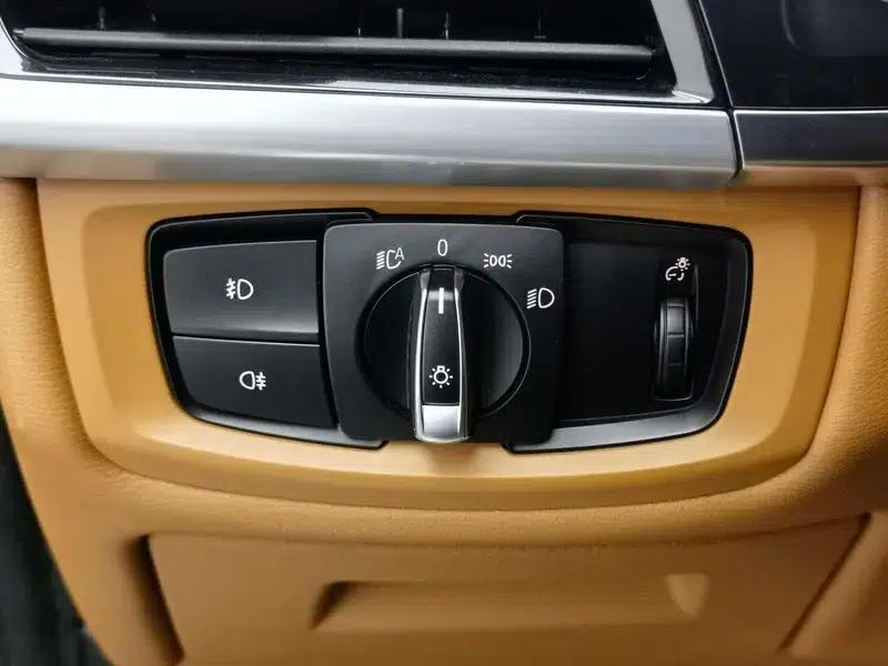 2016 BMW X6 3.0T Automatic AWD 5-seater (Parallel Import) — миниатюра 17