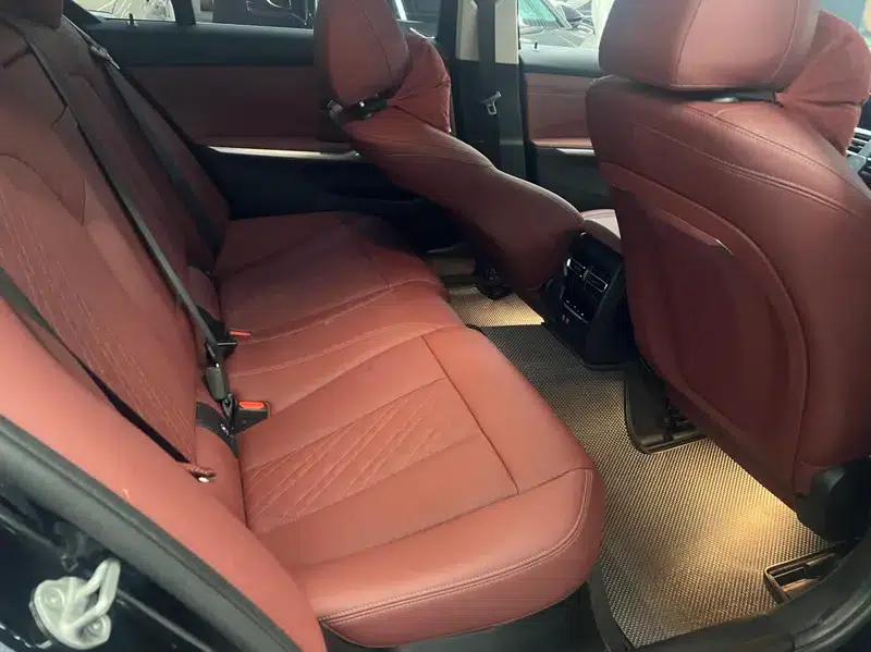 BMW i3 2025 eDrive35L — миниатюра 13