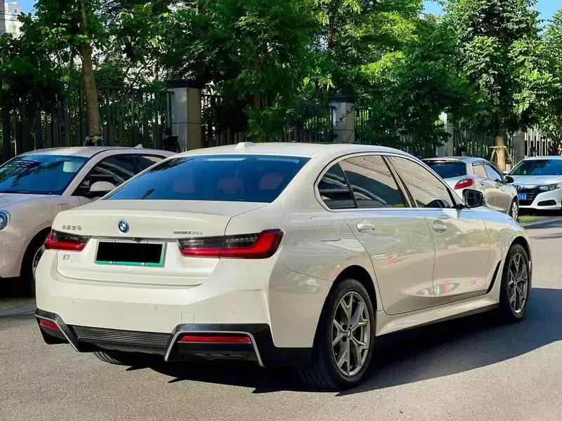 BMW i3 2022 eDrive35L — миниатюра 6