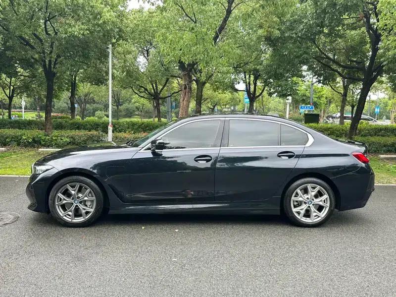 BMW i3 2022 eDrive35L — миниатюра 4