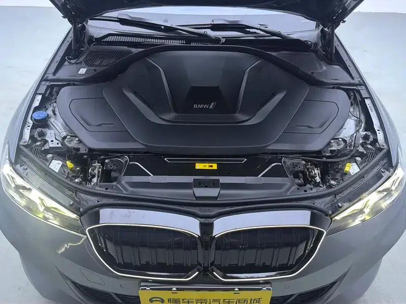 BMW i3 2022 eDrive35L — миниатюра 10