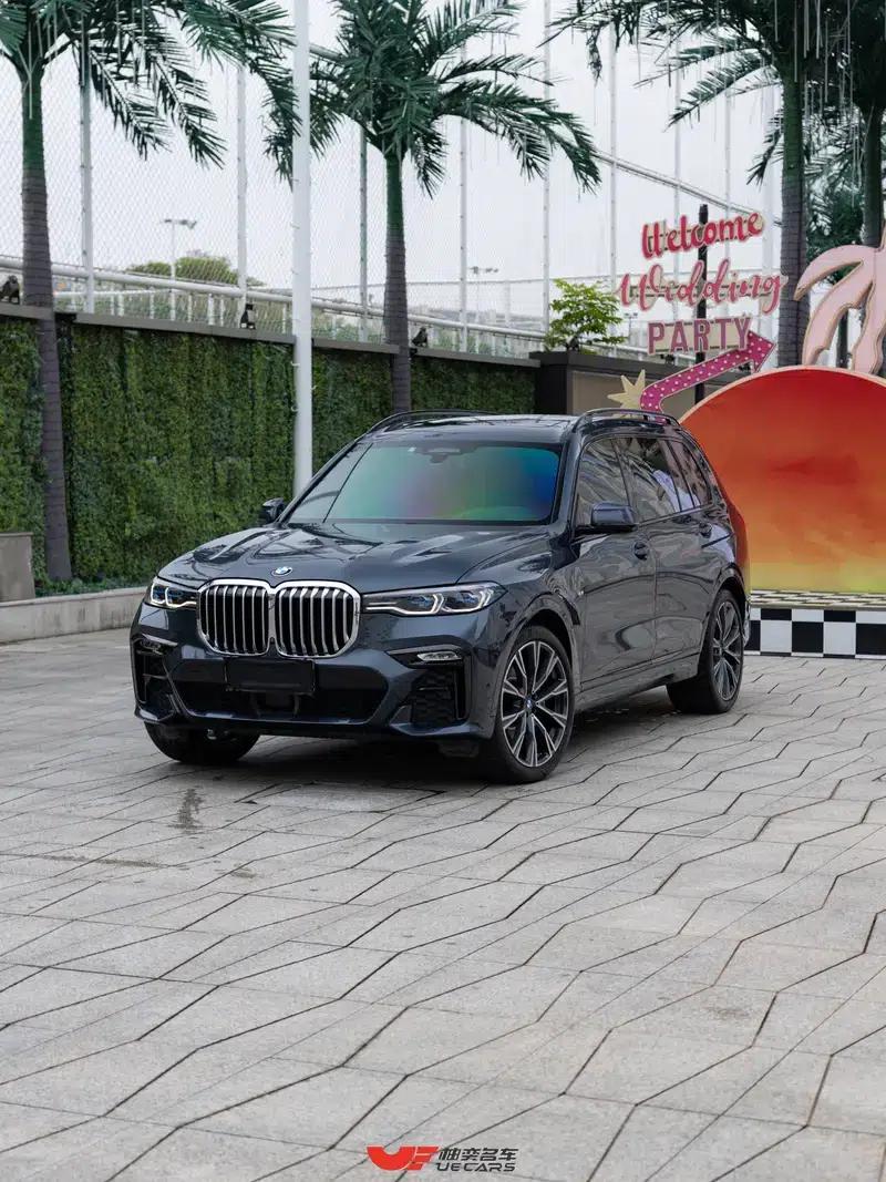 2019 BMW X7 xDrive40i Executive M Sport Package — миниатюра 1