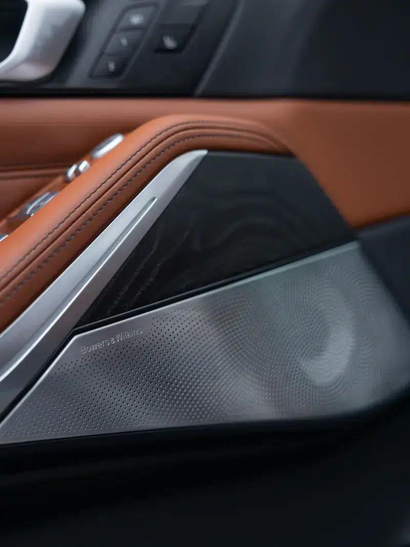 2019 BMW X7 xDrive40i Executive M Sport Package — миниатюра 11