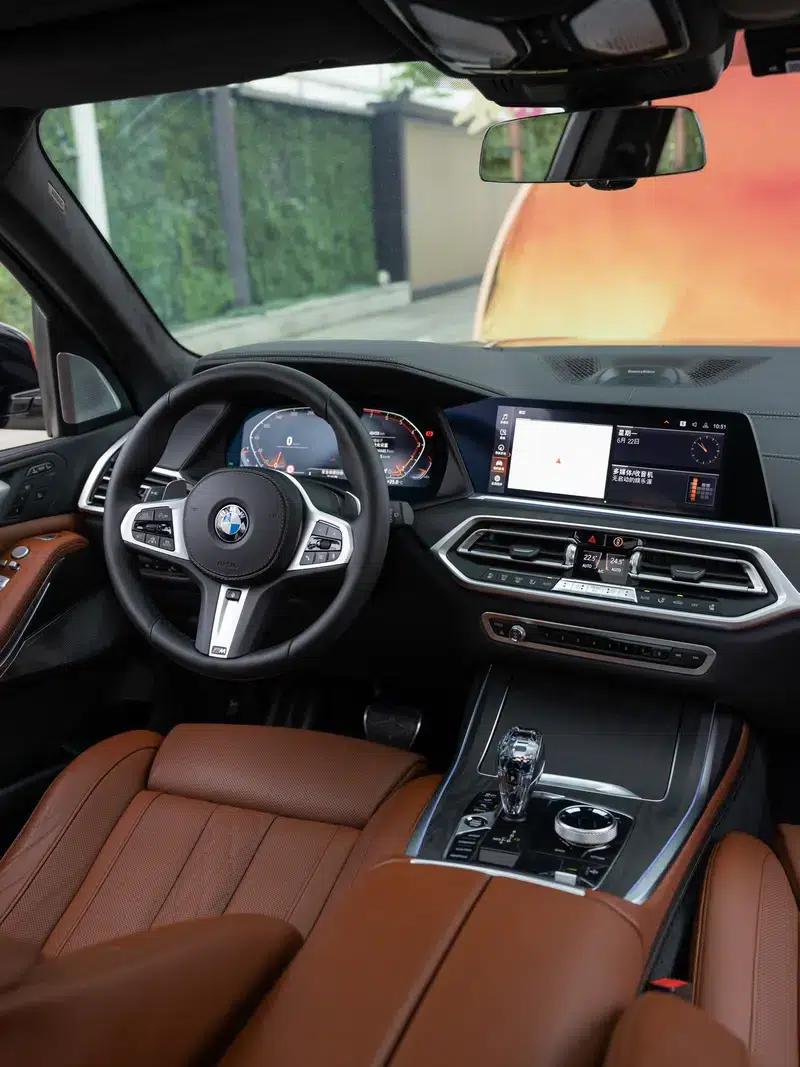 2019 BMW X7 xDrive40i Executive M Sport Package — миниатюра 13
