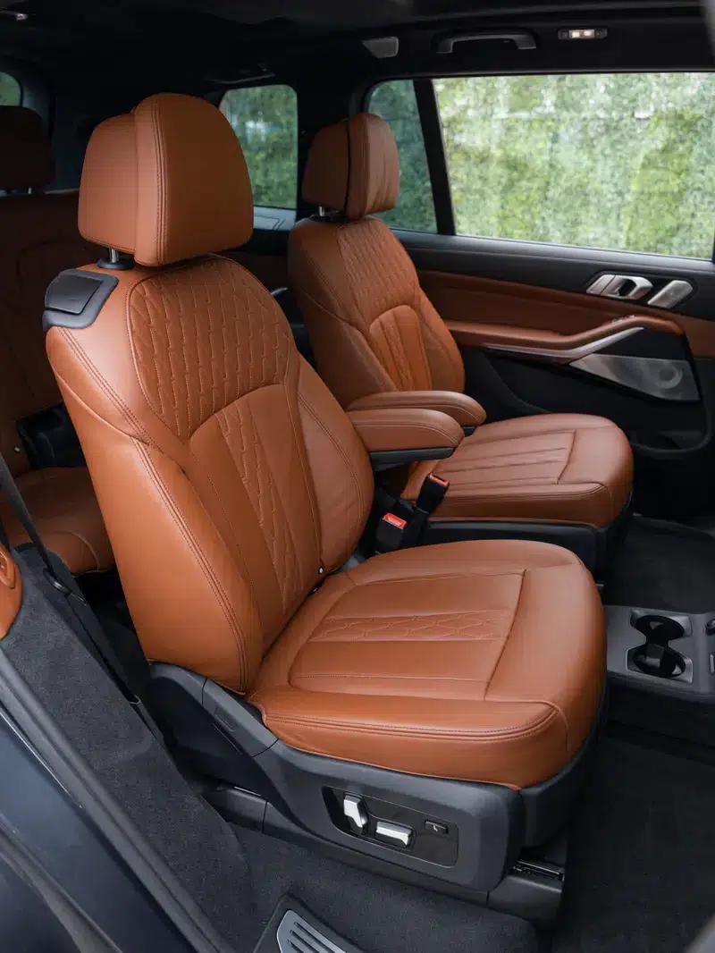 2019 BMW X7 xDrive40i Executive M Sport Package — миниатюра 24