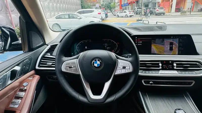 BMW X7 2021 xDrive40i Leading Luxury Package — миниатюра 20