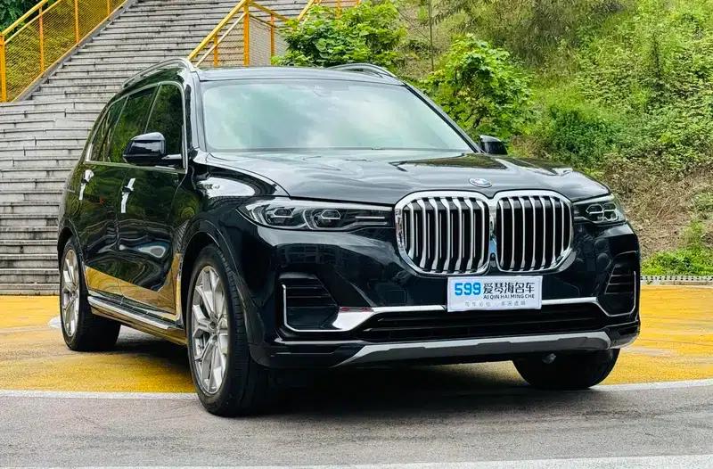 BMW X7 2021 xDrive40i Leading Luxury Package — миниатюра 3