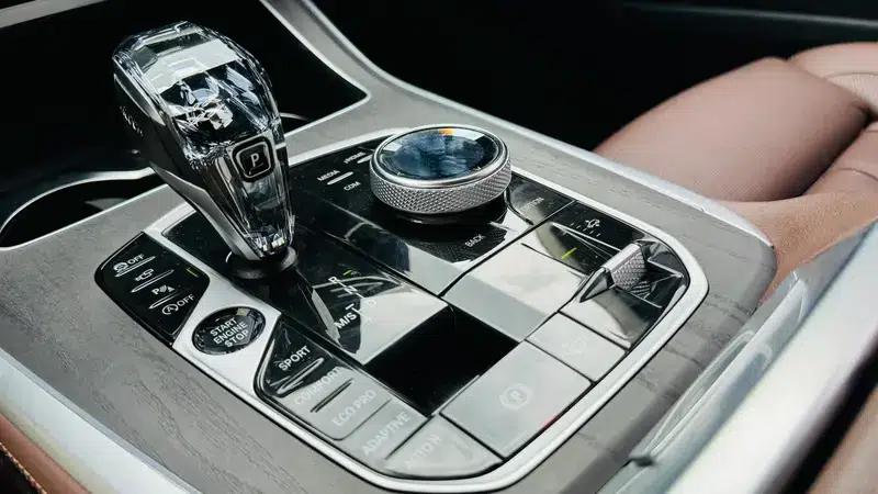 BMW X7 2021 xDrive40i Leading Luxury Package — миниатюра 21