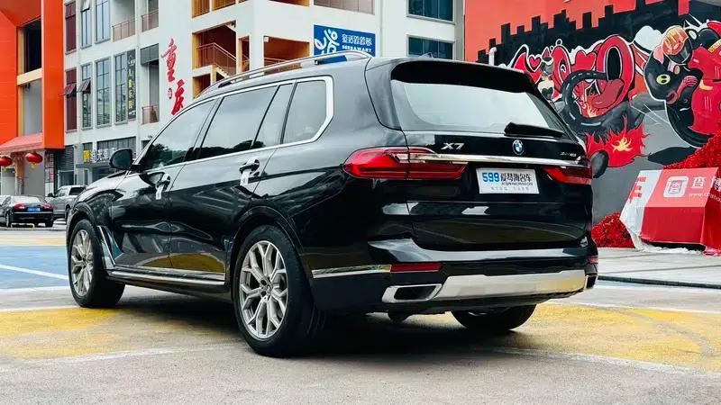 BMW X7 2021 xDrive40i Leading Luxury Package — миниатюра 4