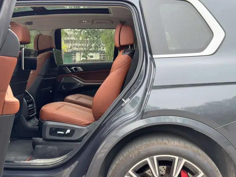 BMW X7 2021 Facelift xDrive40i Executive M Sport Package — миниатюра 20
