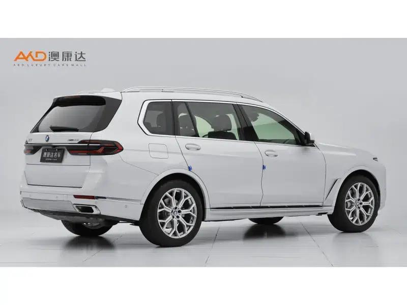 BMW X7 2023 xDrive40i Leading Luxury Package — миниатюра 4