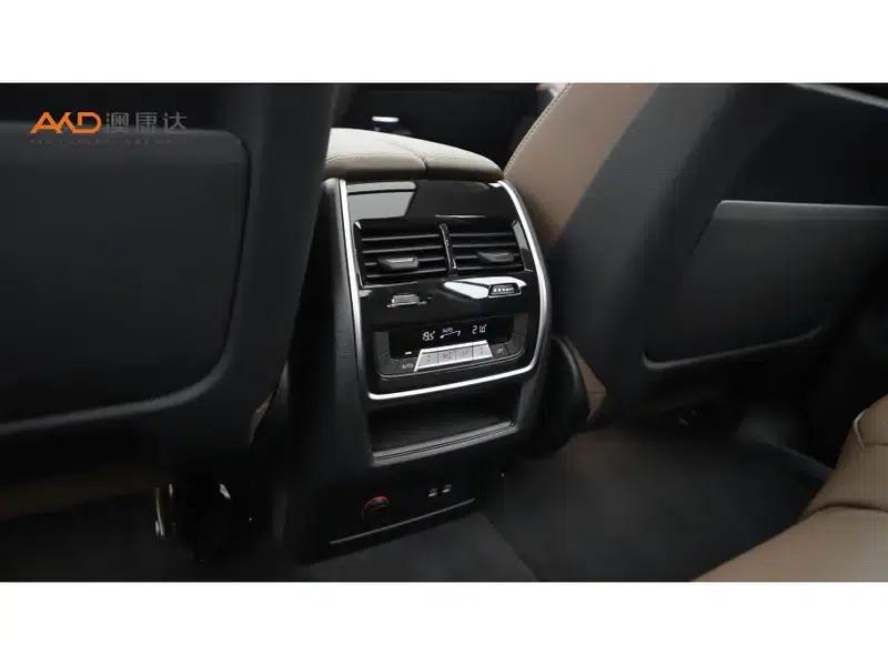 BMW X7 2023 xDrive40i Leading Luxury Package — миниатюра 5