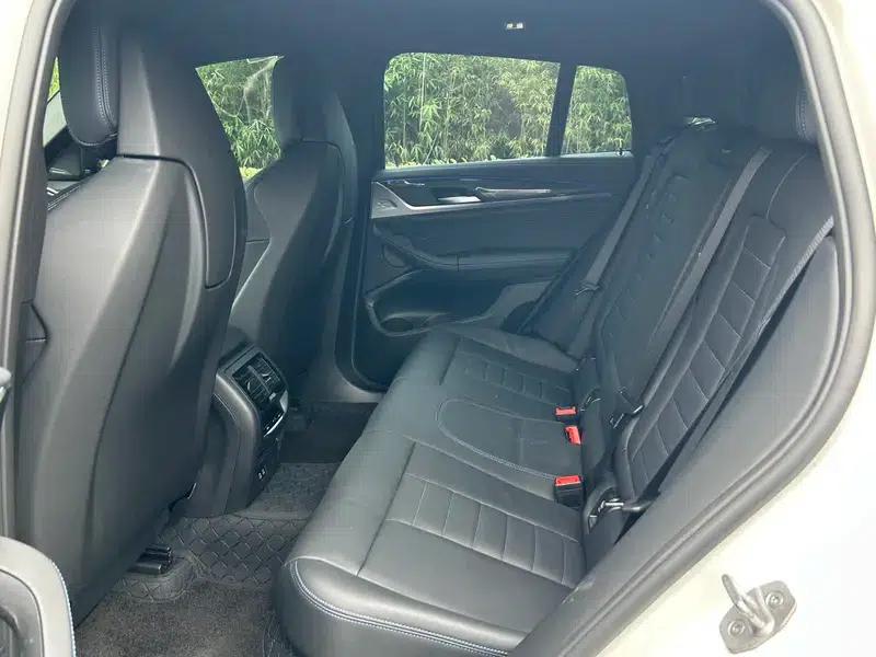 2022 BMW X4 M40i — миниатюра 13