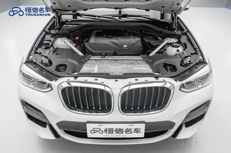 2020 BMW X4 xDrive25i M Sport Package — миниатюра 9