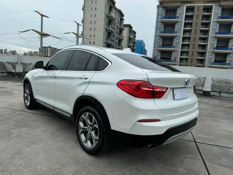 2016 BMW X4 xDrive20i M Sport — миниатюра 5
